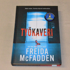 Freida McFadden Työkaveri